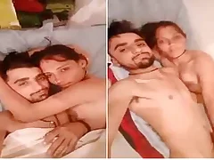 This Indian bracket is all about the cum swallowing Watch as they take turns swallowing each others cum in this homemade video that will give up you breathless