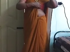 desi  indian horny tamil telugu kannada malayalam hindi cheating wife wearing saree vanitha showing big boobs and shaved pussy press hard boobs press nip rubbing pussy calumniate