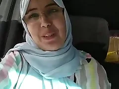 Dounia Blemasass the Egyptian MILF fro Hijab Gets Worried