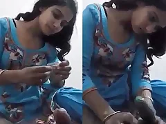 Desi couples indulge in automated hotel room sex