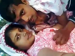 Chodans sexy video featuring kissing and fondling bhabhas breasts