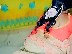 Desi bhabhi ne devar ke sath chudai karvai hindi audio part 3