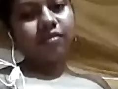 Magnificent shemale Indian beauty back hot video action