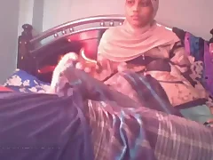 Bangladeshi clasp tries out MSM sex in this homemade video The man with a big dick fucks the woman’s pussy while the woman sucks another man’s cock