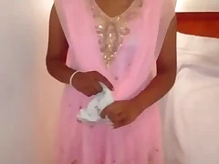 A naughty aunt from a Tamil Randi seduces her suitor in a hotel room together with gives him a deep blow job She is very adroit with her tongue together with he is moaning with pleasure
