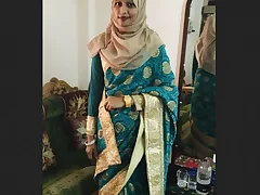 Betrothed sister’s wide law is a woman of cleverness when in the chips comes to a blowjob She works the cock like expert will not hear of outfall and tongue are very skillful and she brings great pleasure