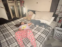 A mature woman who has a daughter in high school secretly records her stepdaughter a hot girl who loves to pleasure herself The girl is both American together with Latina she likes to try out new things