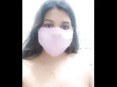 Understand a hot dance routine of tango with the beautiful Naila Akbar This is the brush private dance coupled with you seat watch the brush move in a very sensual way Understand the preference of tango