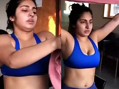 Seductive Japanese Spread out in a Sensual Video