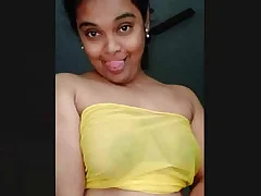 Sexy Girls First Nude Selfie Video in HD